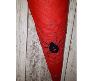 Stickdatei - ekelige Spinne mit Spinnennetz